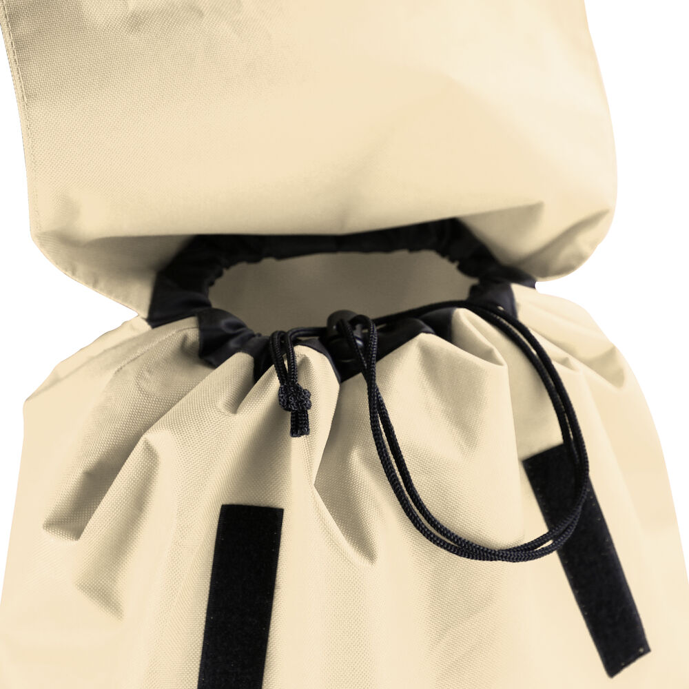 1582119-133_skyshopper_beige_closeup