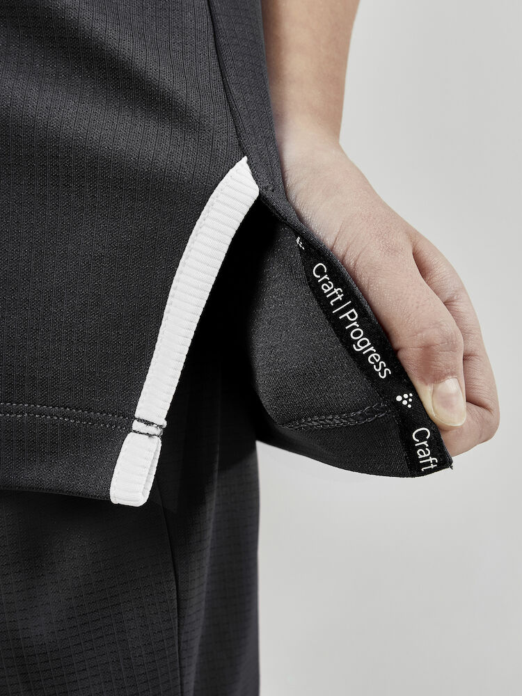 1911105-999000_Progress-Basket-Singlet-Jr_Closeup4