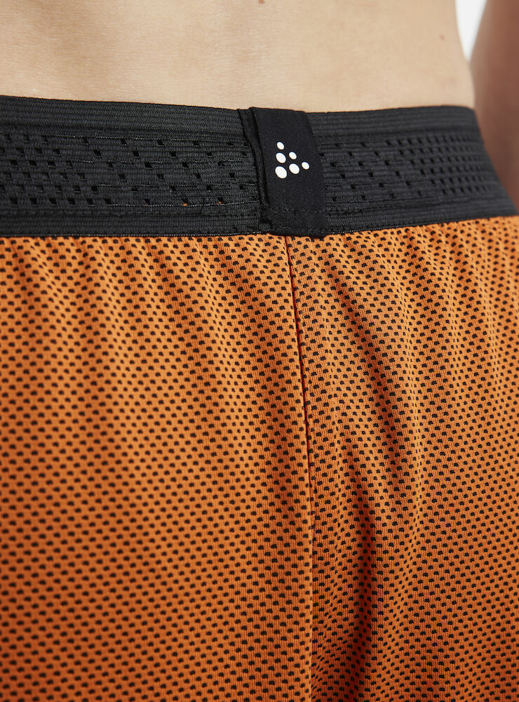 1911110-575999_Progress-Reversible-Basket-Singlet-W_Closeup6